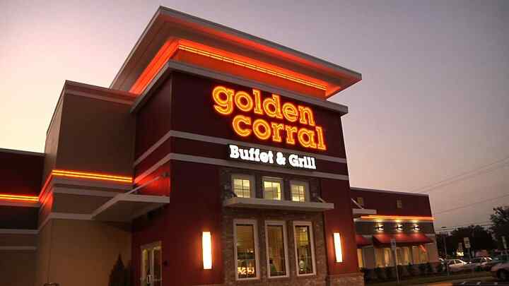 Golden corral lunch hours