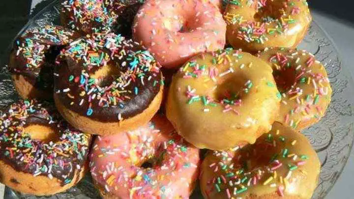 baked-doughnuts-cheffist