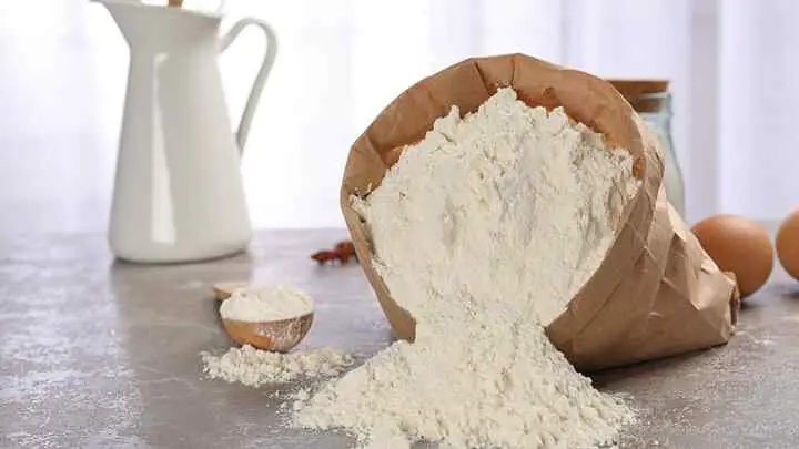 can you use bread flour for cake