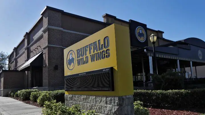 buffalo wild wings - cheffist