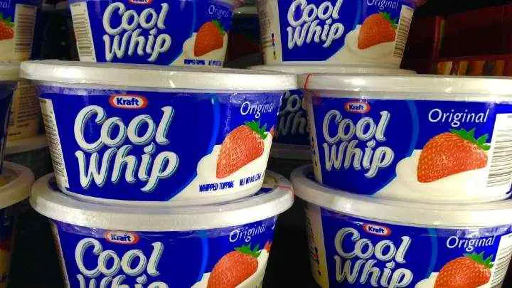 is-cool-whip-healthy-cheffist