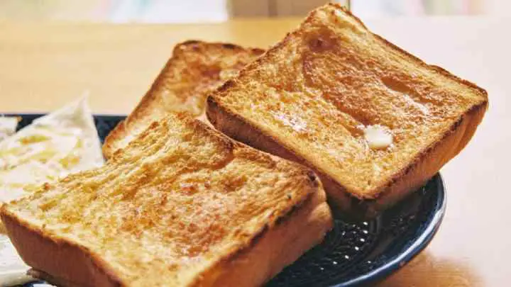 is toast healthy