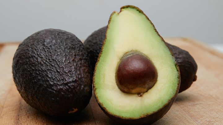 Can you get sick from eating a bad avocado