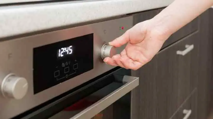 how do you know when a gas oven is preheated - cheffist