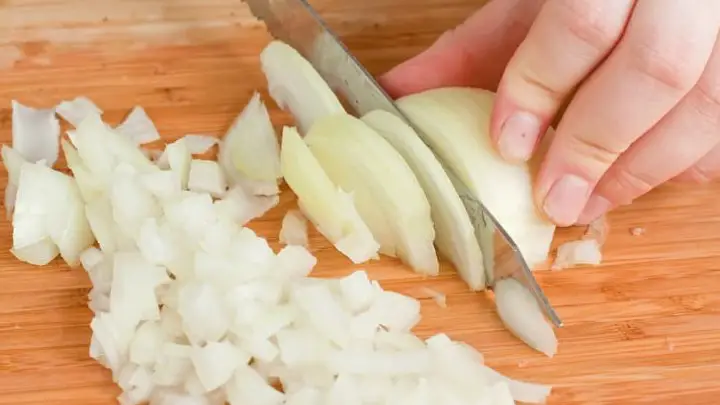 how-many-onions-in-a-pound-cheffist