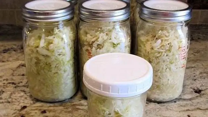 how-to-preserve-sauerkraut-cheffist.jpg