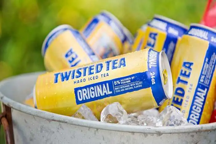 does twisted tea have vodka in it - cheffist